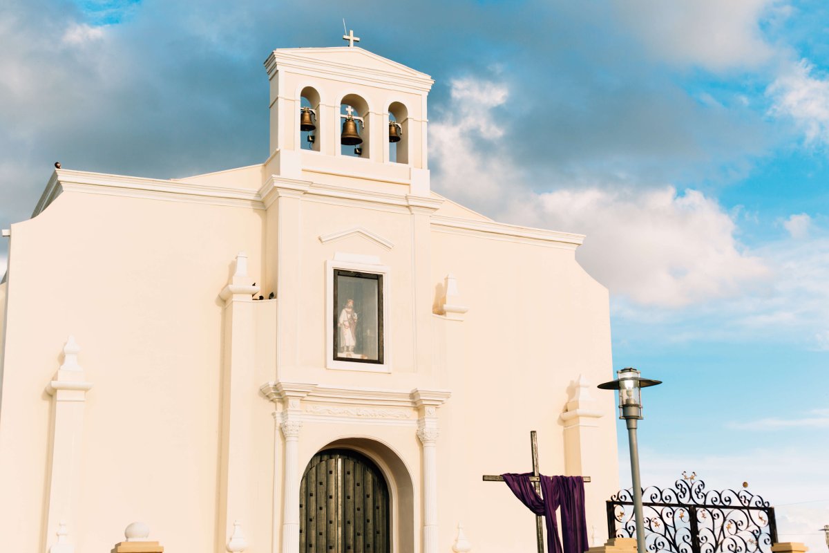 Iglesia de Nuestra Senora de la Concepcion y San Fernando en Toa Alta