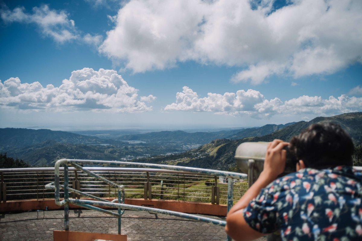Puerto Rico está lleno de lugares para disfrutar de las impresionantes vistas.