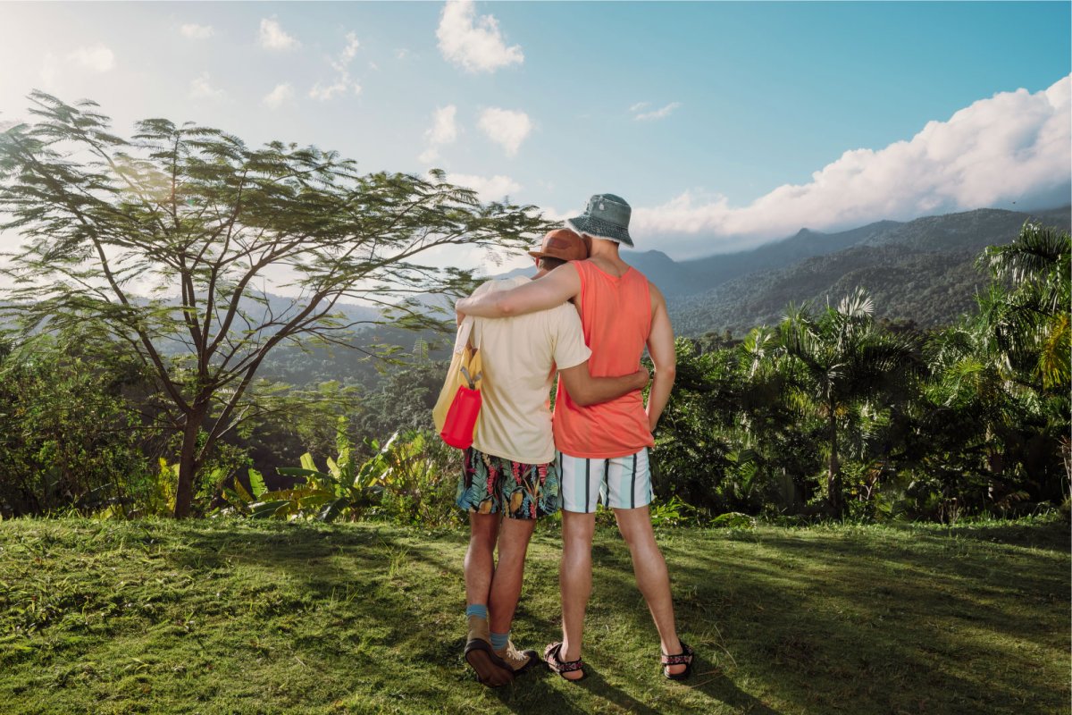 couple overlooking rain forest