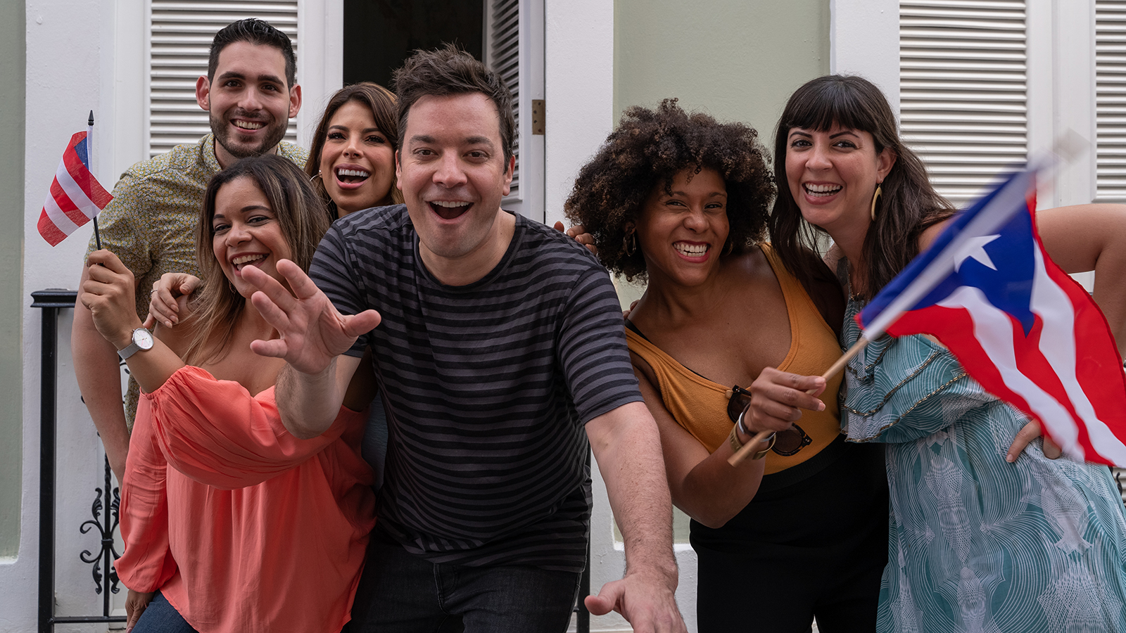 Jimmy Fallon is all smiles in Puerto Rico