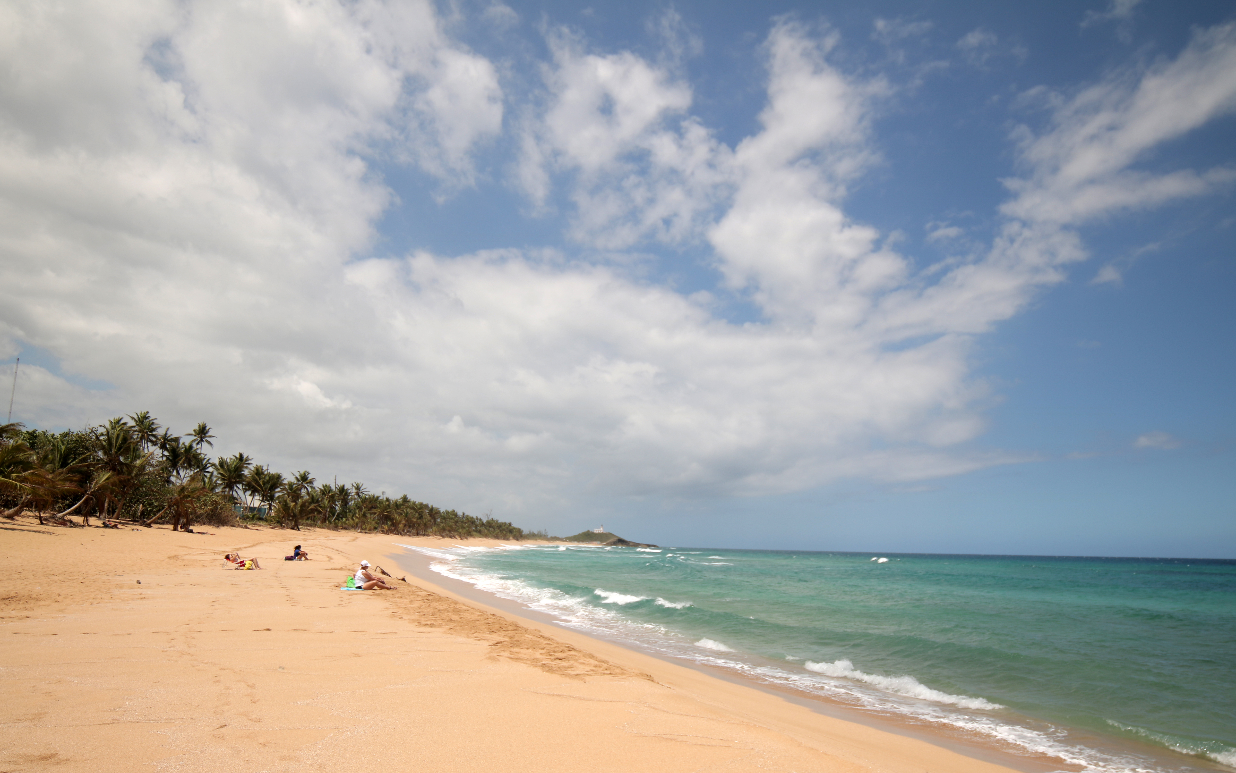 La Poza del Obispo beach in Arecibo.