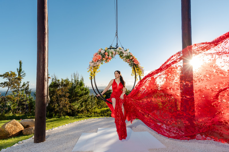 Flying Dresses Puerto Rico | Discover Puerto Rico Flying Dresses Puerto Rico | Discover Puerto Rico