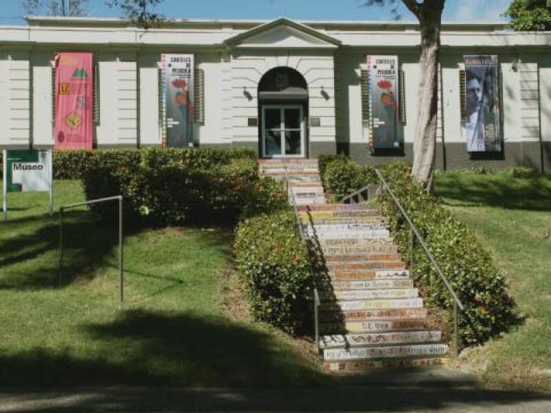 Entrada del Museo Dr. Pío López Martínez en UPR Cayey