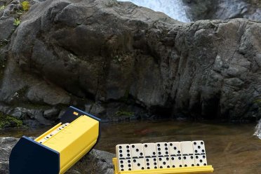 CapiGo Dominoes