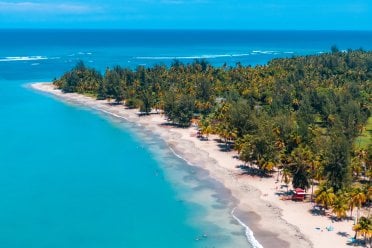  La Monserrate - Luquillo Beach
