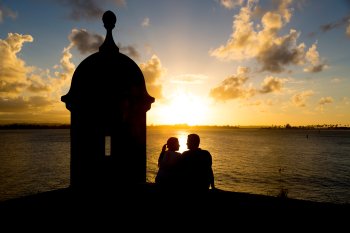 Cada rincón del Viejo San Juan es un paraíso para los recién casados que anhelan experiencias romanticas.