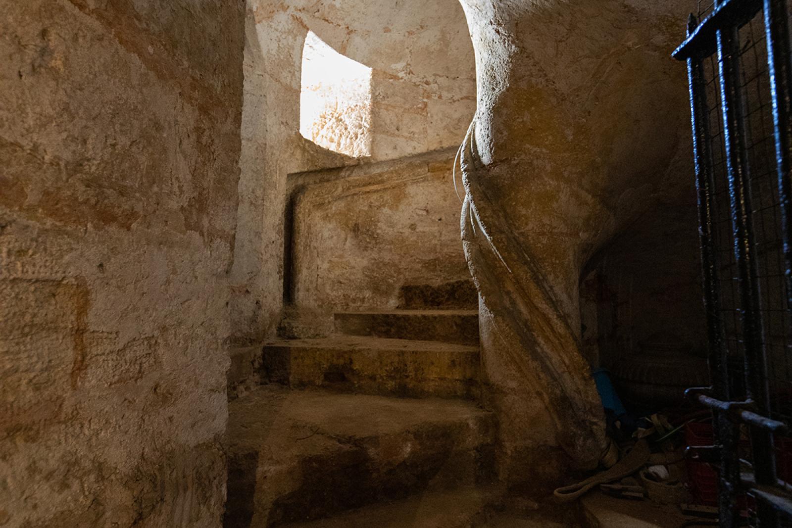 View of the oldest spiral staircase in Puerto Rico and America, built in mortar in the 16th century.