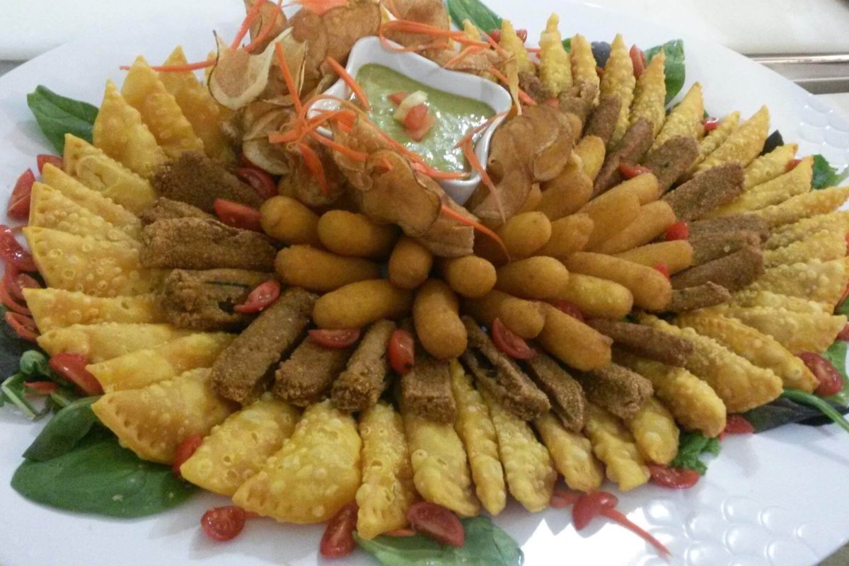 Puerto Rican flavors meet Asian flair at Susie's Restaurant in Culebra. 