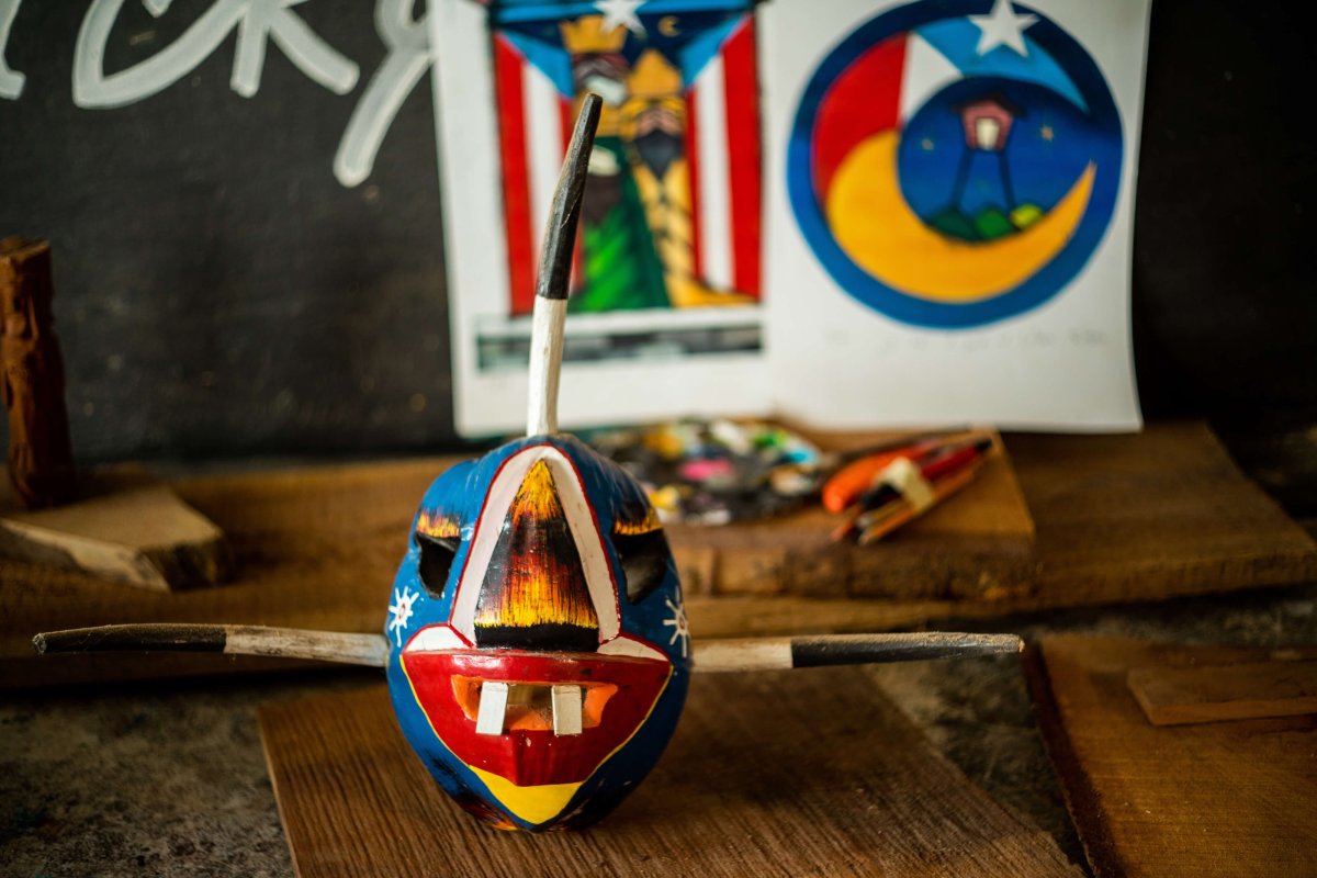 Artesanal Vejigante mask