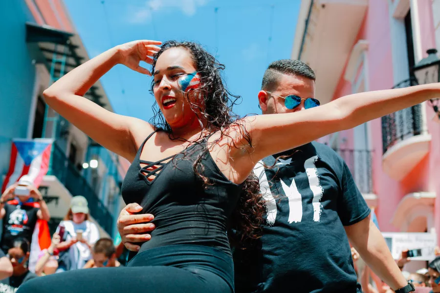 Couple dancing salsa.