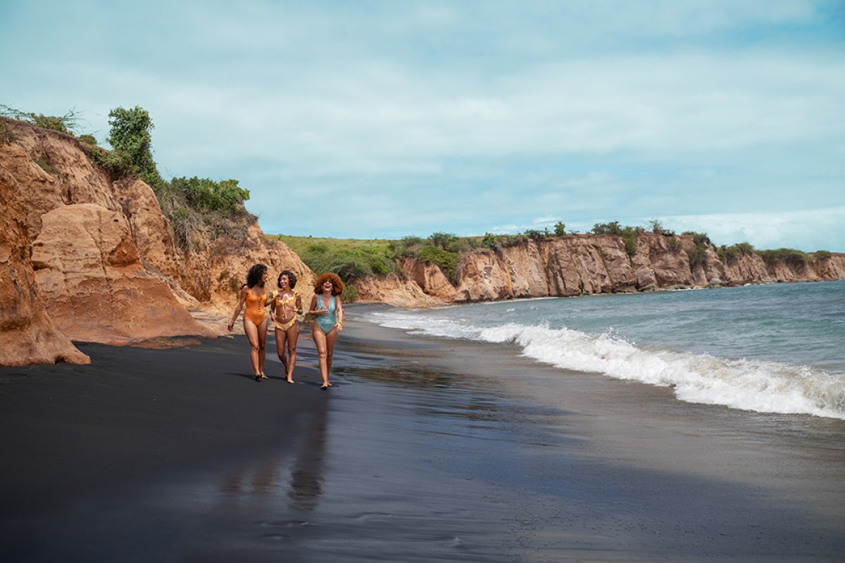 Playa Negra