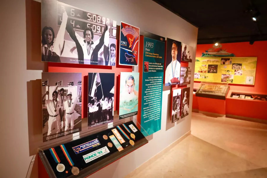 Una exposición en el Museo Olímpico de Puerto Rico en Salinas.