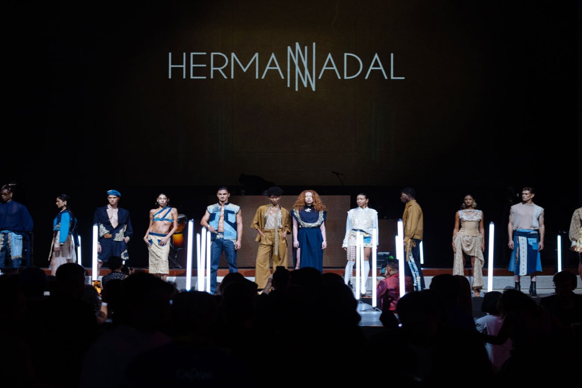 Herman Nadal presents his fashion collection at a Rolling Stone event in Bogotá, Colombia.