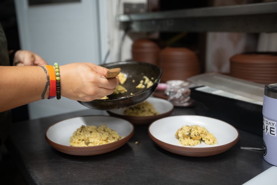 Cooking a dish in Bacoa.