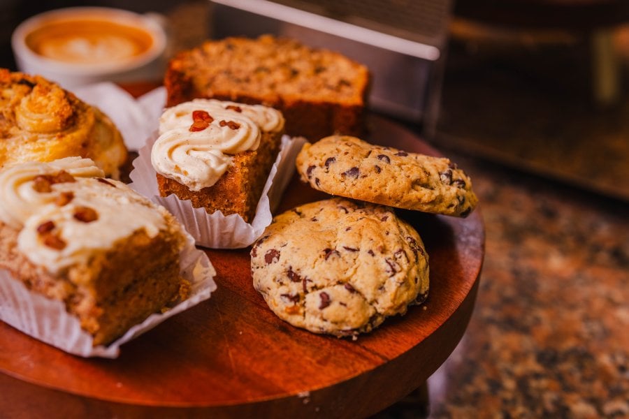 Assorted Puerto Rican baked goods.