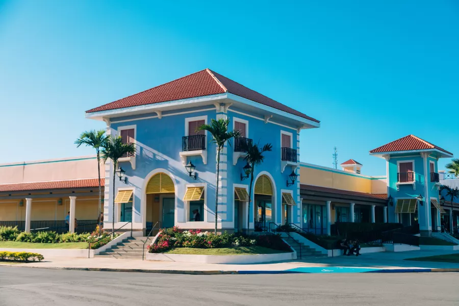 Barceloneta - Puerto Rico Premium Outlets