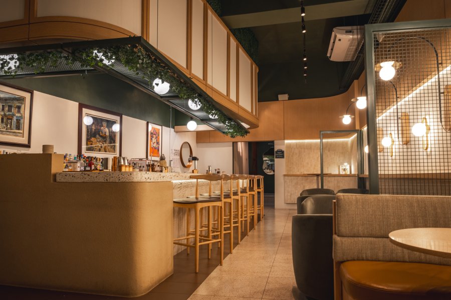 Identidad Cocktail Bar inside view.
