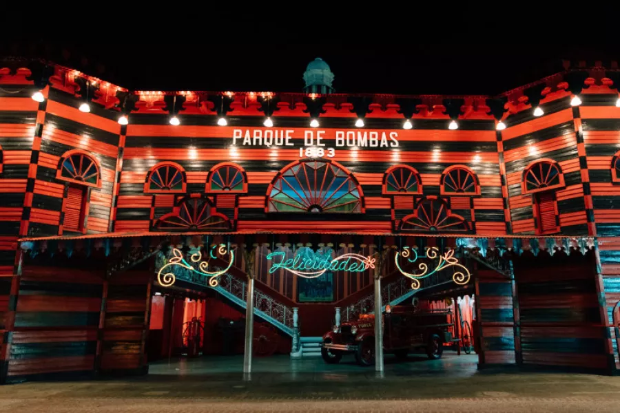 The red-and-black-striped Parque de Bombas firehouse museum, an iconic stop when looking for what to do in Ponce.