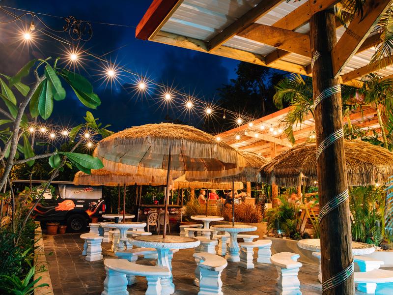 Outside view of restaurant La Estación in Fajardo