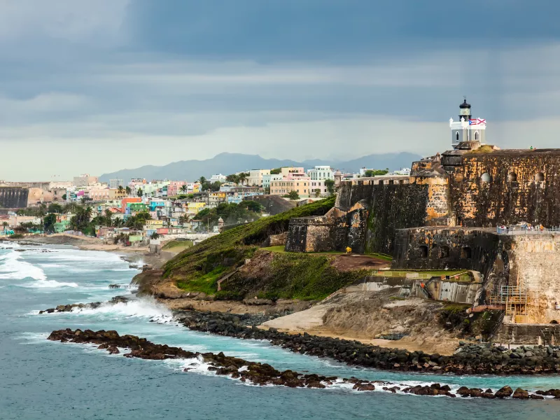 Vista aérea de El Morro, uno de los lugares históricos más icónicos de Puerto Rico