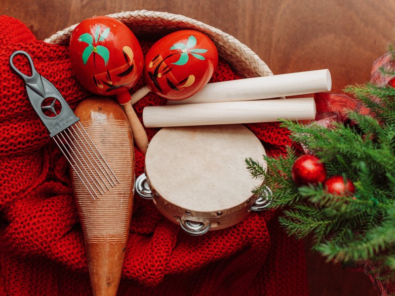 The parrandas navideñas are one of the favorite holiday traditions in Puerto Rico.