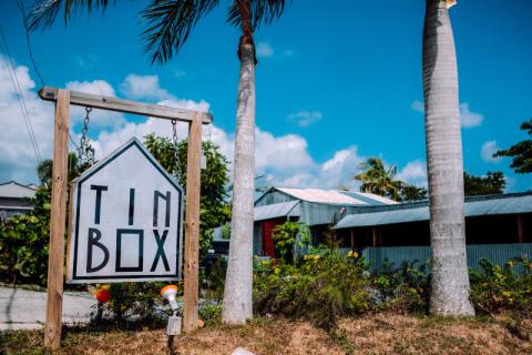 Tin box sales vieques menu