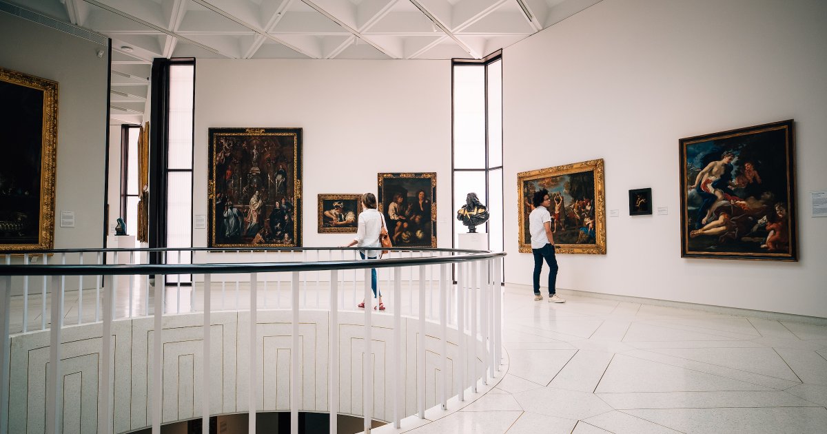 Exploring the Artistry Behind Capturing Timeless Moments