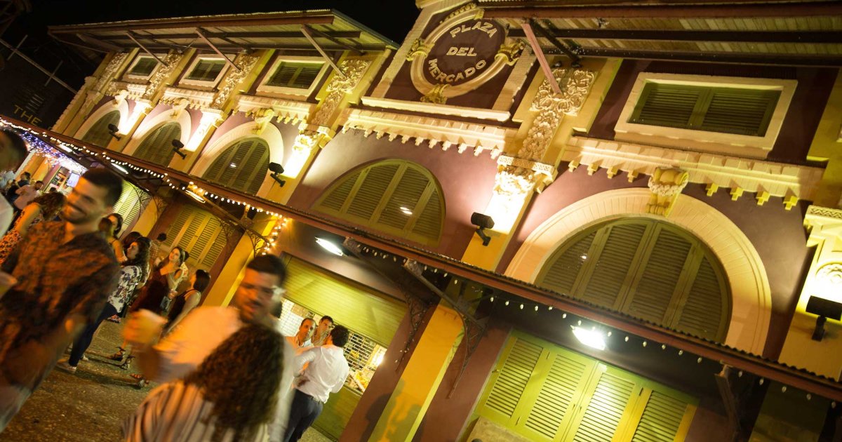 Guide to La Placita Restaurants, Bars & Nightlife Discover Puerto Rico
