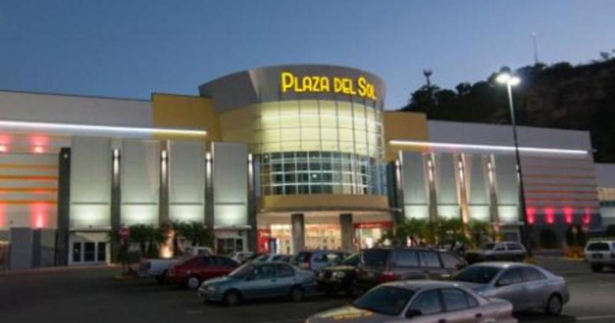 Plaza del Sol Discover Puerto Rico