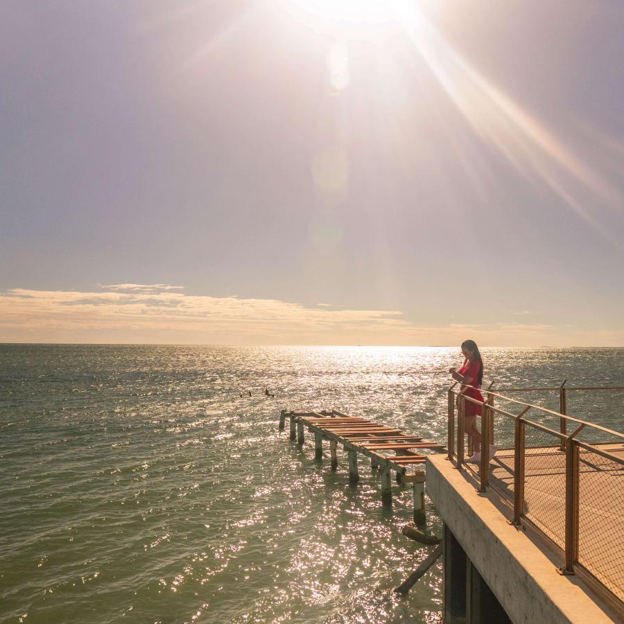 A brilliant sunny day on Salinas Bay. 