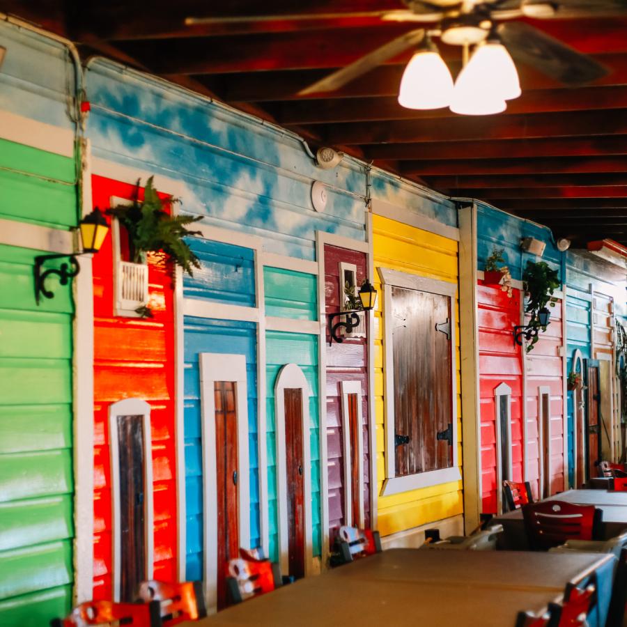 The colorful design of Don Maceta restaurant in Añasco.