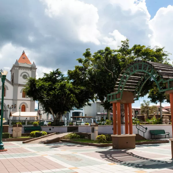 Plaza Iglesia in Aibonito