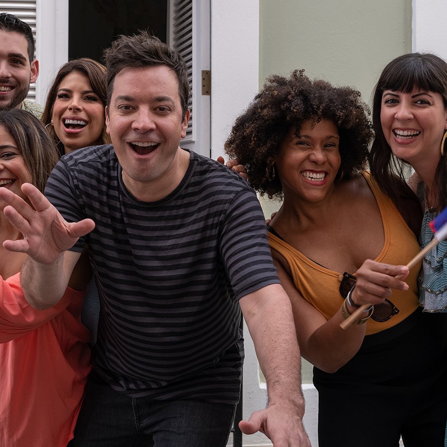 Jimmy Fallon is all smiles in Puerto Rico