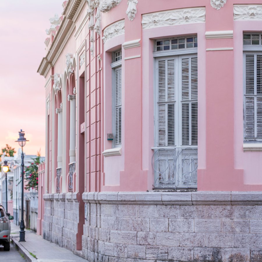 Vista de la calle de Ponce.