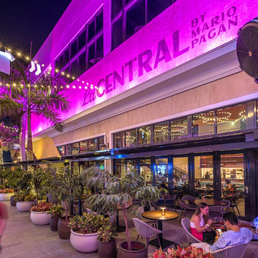 Exterior shot of La Central by Mario Pagan at Distrito T-Mobile
