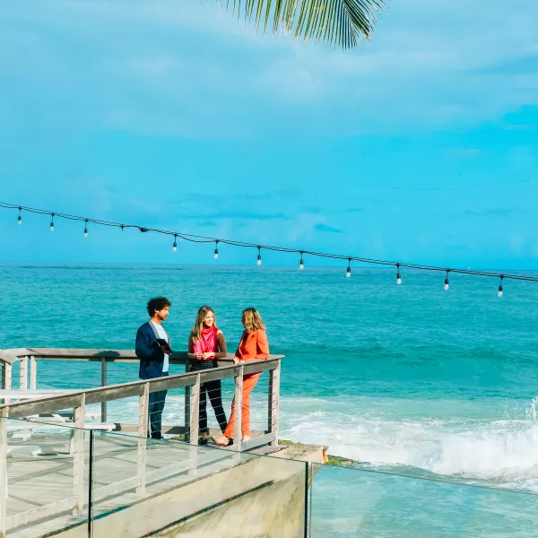 People overlook the sea