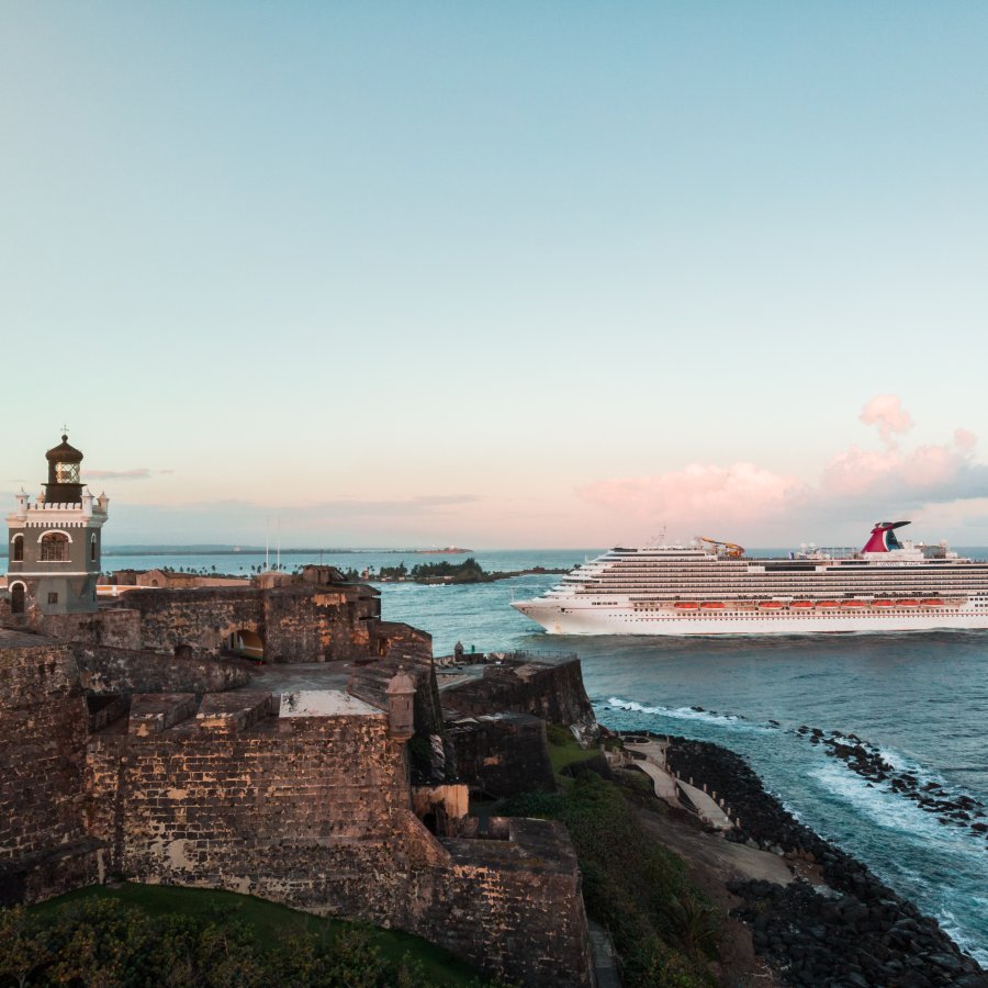 Cruise in San Juan