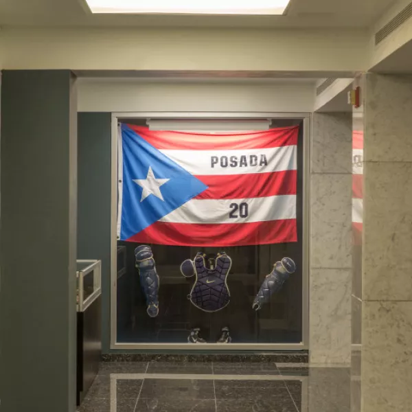 Una exhibición dedicada al ex receptor de los Yankees de Nueva York, Jorge Posada, en el Museo del Deporte de Puerto Rico.
