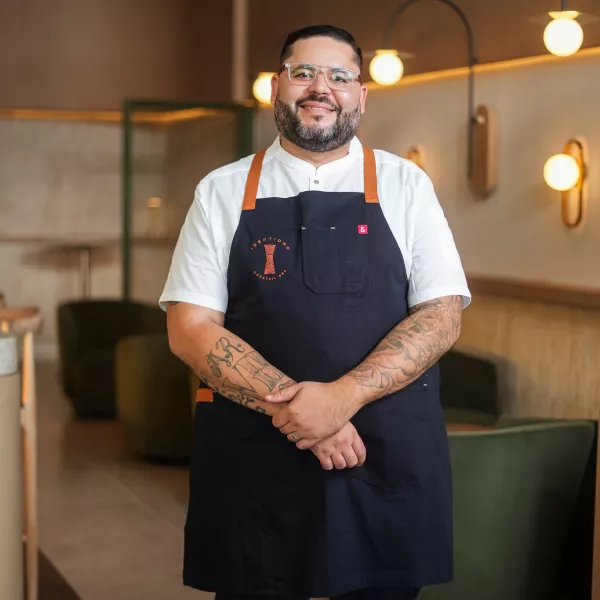 Edrick Colón from Identidad Bar