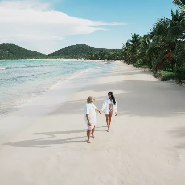 Couple in Flamenco Beach