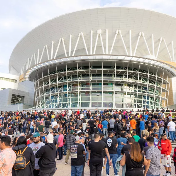 Crowds gather outside the Coliseo de Puerto Rico José Miguel Agrelot in San Juan before a live concert, one of the Island's premier entertainment venues.