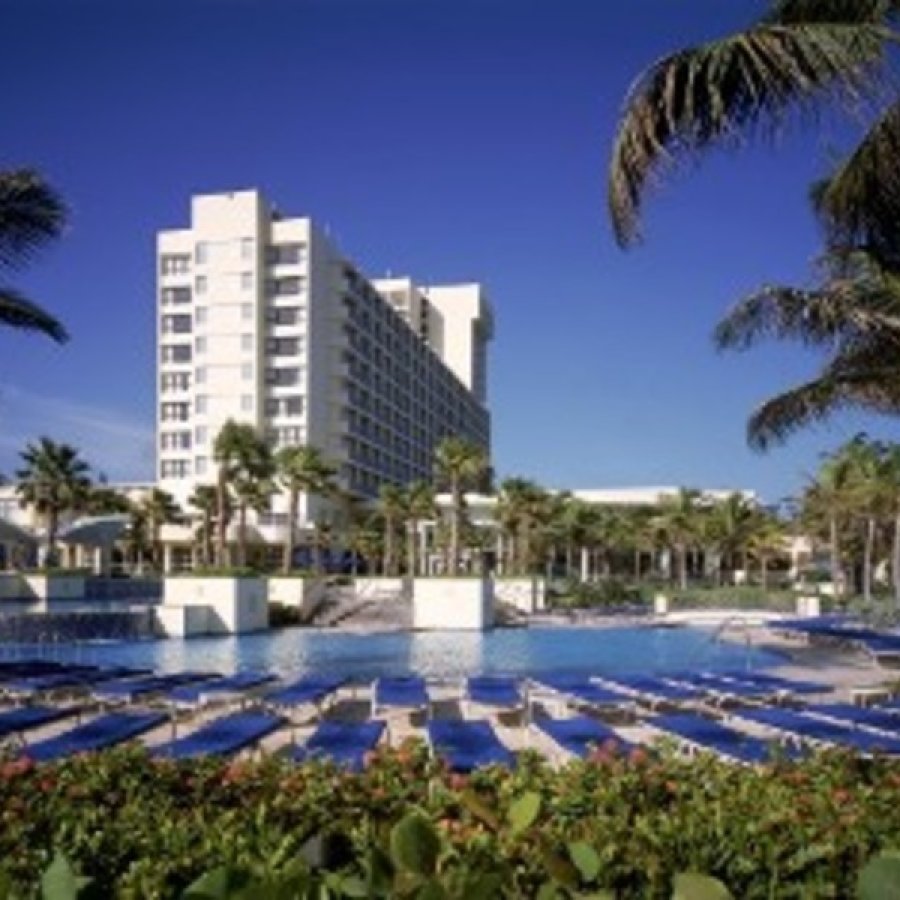 Undoubtedly, nothing is more iconic than celebrating the New Year at the Caribe Hilton.