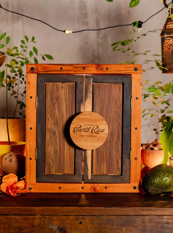 Boricua Twist Box